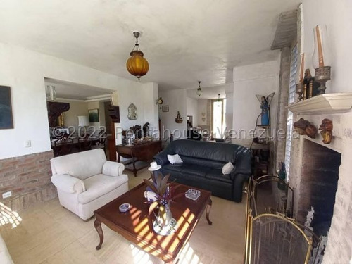Imagen 13 de 28 de Casa En Venta En El Hatillo 22-19081 Angela Sánchez 04141417214