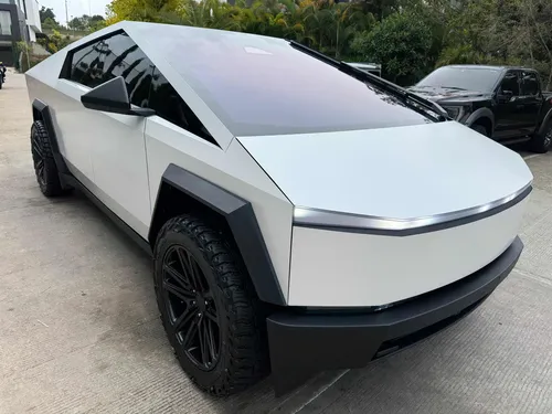 Tesla Cybertruck Foundation Series 4x4 2024