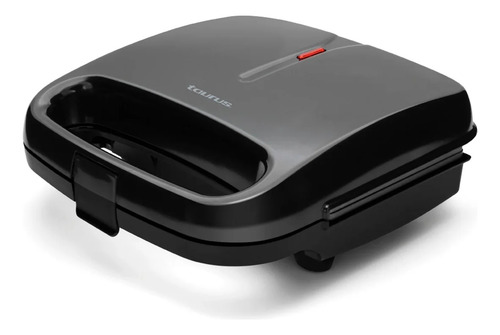 Sanwichera Doble Rebanada Antiadherente Taurus Cosmos 750w Color Negro