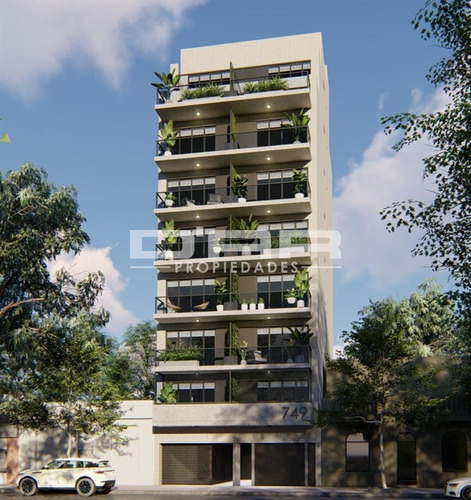 1 Ambiente Divisible Con Balcon! - L. De La Torre 700