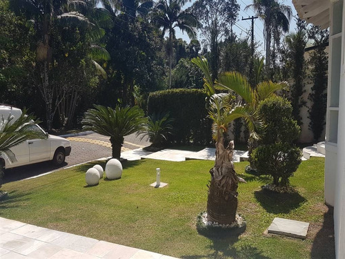 Imagem 15 de 30 de Imperdível Sobrado Com 3 Dorms Sendo 1 Suite Master, 2 Suítes, 2 Salas, Jardim, Sauna, 4 Vagas De Garagem, Piscina Com Cascata, Agende Sua Visita Correndo. - Hm3354