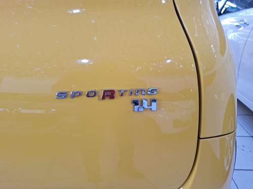 Fiat Uno 1.4 Sporting Flex 5p