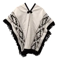 Comprar Poncho De Niño Liviano 1,40m - Baile, Desfile, Folklore