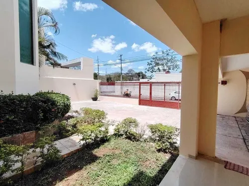 Espectacular Propiedad En Venta En Montebello (fvc-2589)