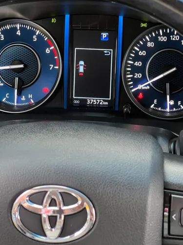 Toyota Fortuner 2.7l Mid