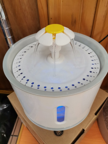 Fuente De Agua Para Mascotas