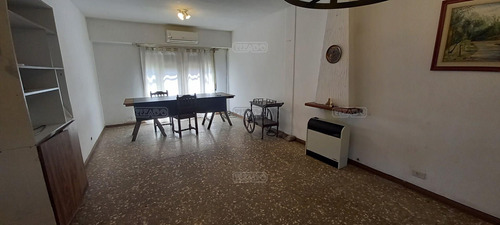 Casa Chalet En Venta En Martínez, San Isidro, G.b.a. Zona Norte