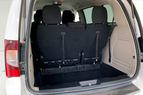 Imagen 21 de 25 de Chrysler Town And Country 5 Pts Li, Ta, Cd, Ra-17