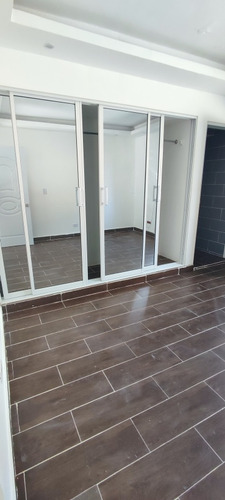 Gazcue, Centu Alquiler Apartamento Sin Amueblar De 1 Habitacion, Gascue, Clinica Abreu, Facil Acceso A Zona Colonial, Ciudad Nueva, Palacio De Justicia, Malecon, Don Bosco, Miraflores, Uasd, Unibe, Rd