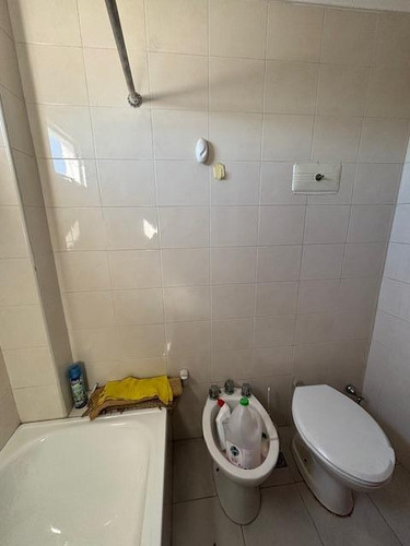 Departamento 50 M2 Cubiertos Con Balcon Cocina Separada Impecable