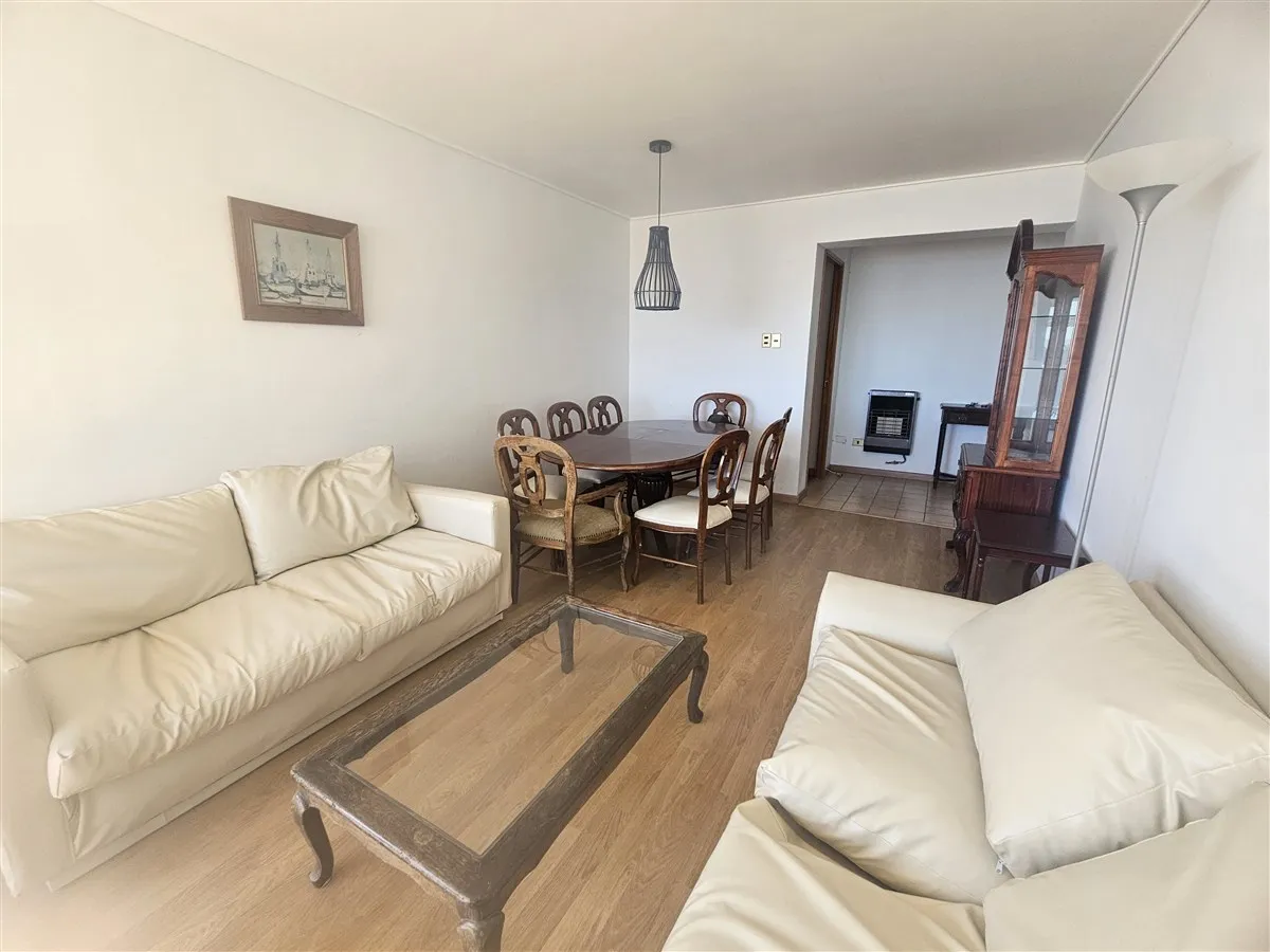 Imagen 3 de 25 de Departamento Venta De 4 Dorm. Cuatro Esquinas En La Serena