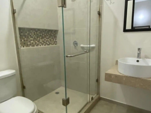 Se Vende Casa En Remate En C. Plumosa, Fracc. Las Palmas, Sinaloa Culiacán. Arf