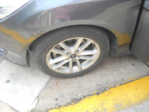 Imagen 22 de 25 de Ford Focus Iii S 1,6 2016 5ptas Gris