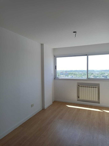 Departamento En Venta En Berazategui, G.b.a. Zona Sur, Argentina