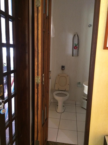 Imagem 22 de 30 de Chácara 2400m2, Casa Sede 3 Suítes, Proximo A Praia, Moveis Planejados, 2 Salas, Área Gourmet,piscina,2 Lagos Com Peixes,casa De Hospedes,galpão,pomar - Ch00265 - 70853141