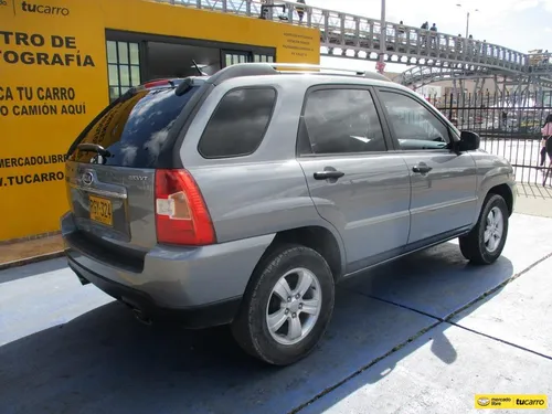 Kia New Sportage Lx 4x2 2000cc Mt Aa