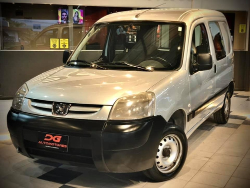 Peugeot Partner Confort 1.4n 2011 179.000km Gris