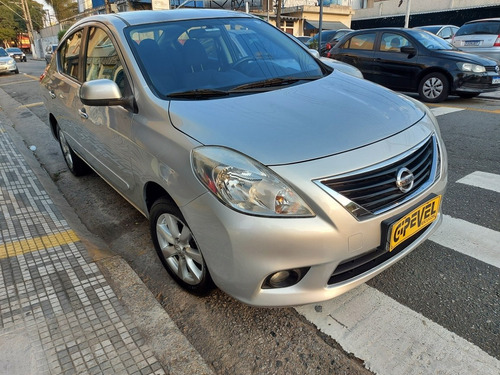 Nissan Versa 1.6 16v Sl Flex 4p