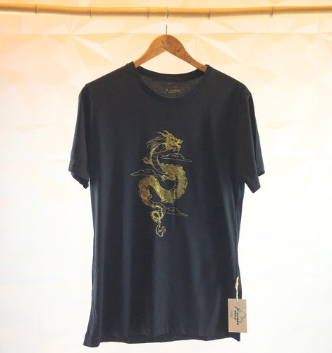 Imagem 3 de 7 de Camiseta Infantil Viscose De Bambu Preta Dragão Bamboo World