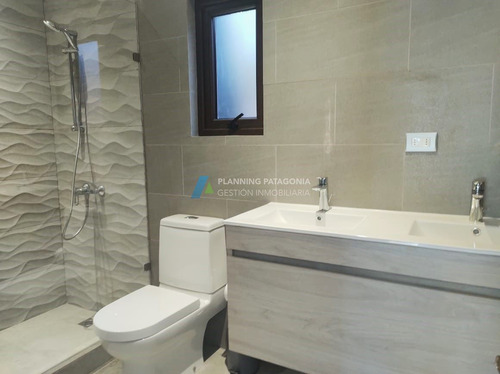 Casa En Venta De 3 Dorm. Con Acceso Al Lago En Frutillar