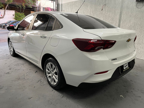 Chevrolet Onix plus 1.0 Lt 4p