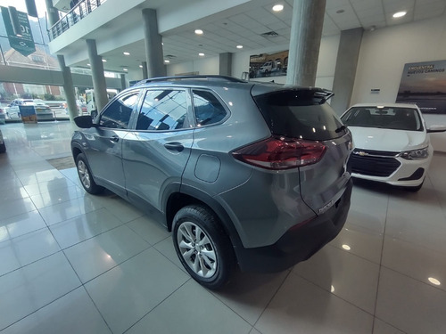 Imagen 7 de 17 de Chevrolet Tracker Turbo Ls 2023