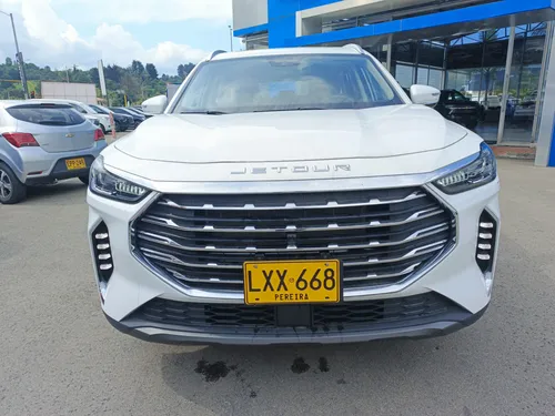Jetour X70 Plus 1.5T Fwd At