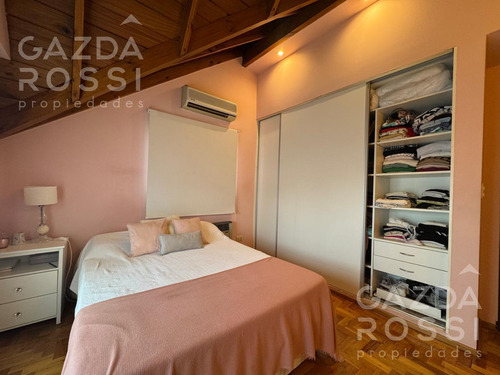 Casa En Burzaco