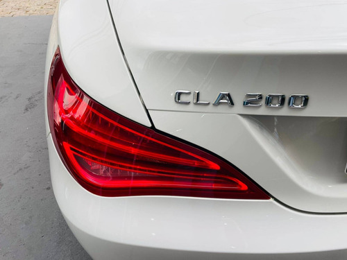 Imagem 6 de 15 de Mercedes-benz Cla 200 1.6 First Edition Turbo Gasolina 4p