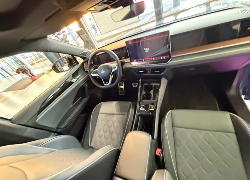 Volkswagen Tiguan 1.4 Tsi R-Line Dsg7