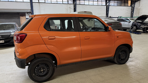 Suzuki S-Presso 1.0 Adventure