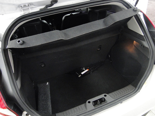 Ford Fiesta 1.6 Titanium Hatch 16v 5p 2015