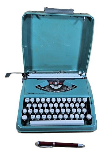 Máquina Escrever Não Funciona  Vintage Olivetti Lettera 82