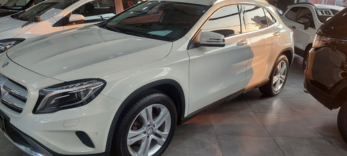 Mercedes-Benz Classe GLA 1.6 Advance Turbo Flex 5p