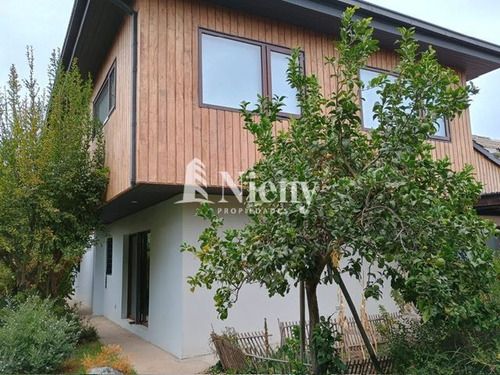 Casa En Venta Comodoro , Limache