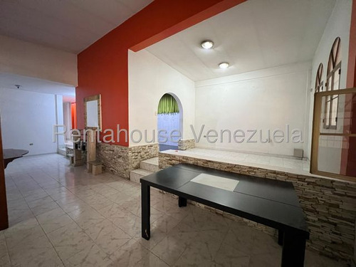 Casa En Venta Piñonal Maracay 25-17208 Apd
