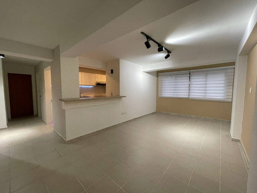 Venta Hermoso Apartamento La Trigaleña Valencia