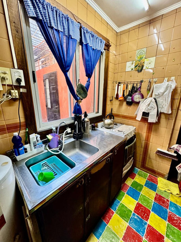 Oportunidad, Ph De 3 Ambientes + Patio, Sin Expensas