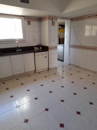 Imagen 9 de 15 de Piso, 4 Ambientes + Cochera Fija - Segui 3600, Palermo