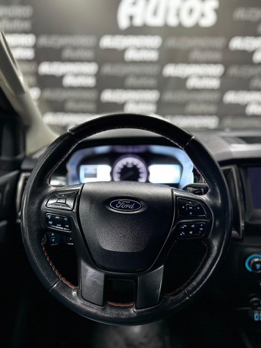 Ford Ranger Black Edition Cabina Doble 4x4 Diesel At
