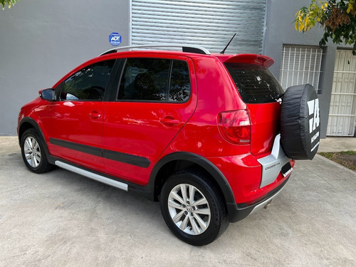 Imagen 15 de 25 de Volkswagen Crossfox Highline 2013 / 98000km 1º Dueño