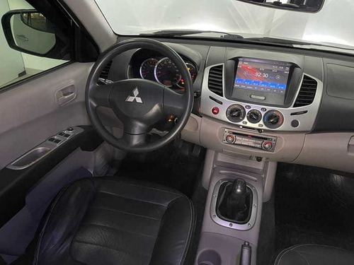 Imagem 12 de 15 de Mitsubishi L200 Triton 2.4 Hls 2014