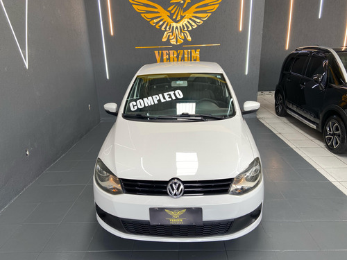 Volkswagen Fox 1.0 Tec Total Flex 5p