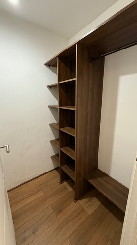 Dpto. Un Dormitorio A 1 Cuadra De Tribunales.-