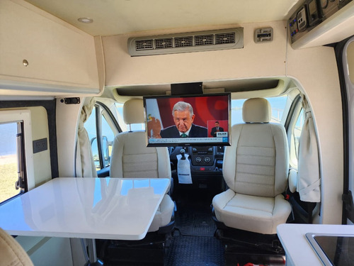 Alquiler Motorhome Premium Por Día (temp. Baja)