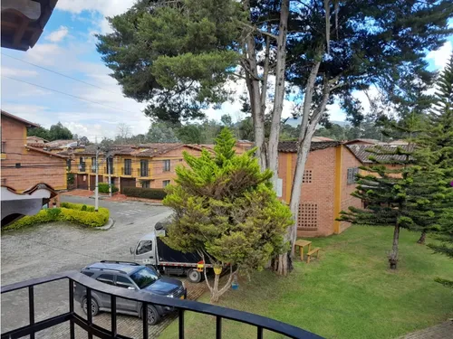 Casa Unifamiliar En Arriendo En La Ceja, Cerca Al Viva.