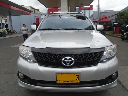Toyota Fortuner 2.7l 4x4