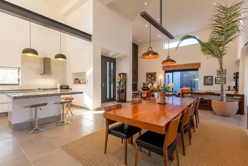 En Venta Casa Con Casas De Huéspedes En San Miguel De Allende: La Malcontenta