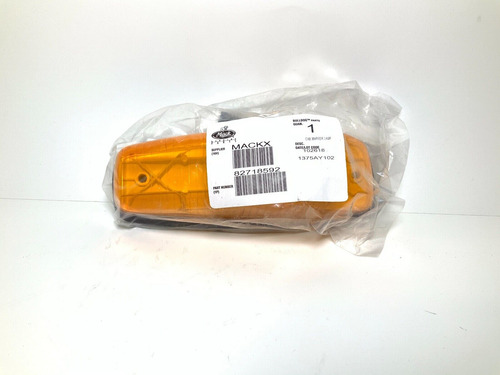 Mack Genuine Parts Amber Cab Marker Lamp Kit 82718592 Fo Vvt