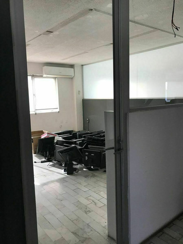 Imagen 14 de 15 de Excelente Local En Venta Ideal Para Escuela Y Oficinas Corp